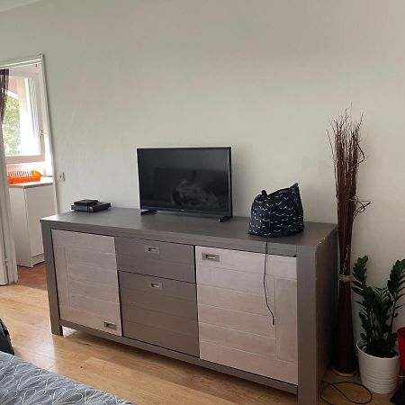 Appartement 35 M2 Creteil L Echat Créteil Exterior foto